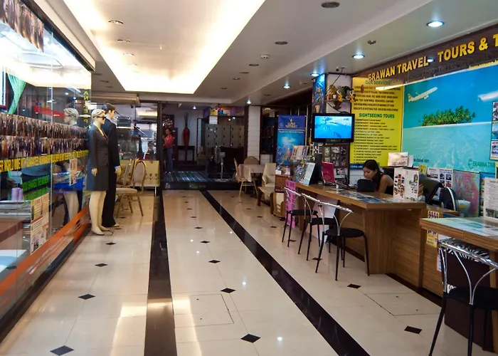 Pensión Erawan House 3*