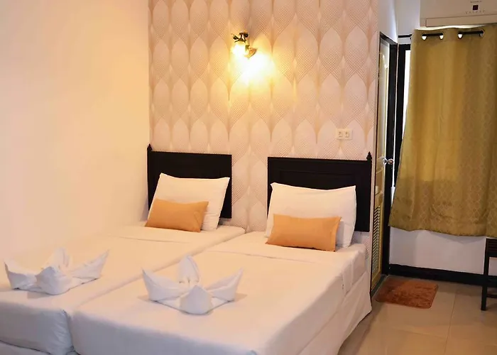 Pensión Erawan House 3*